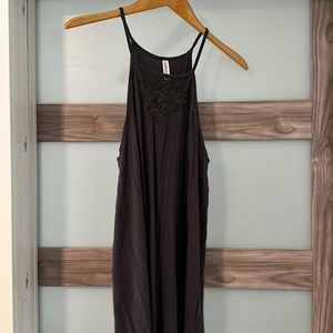 Gray Zenana large tank